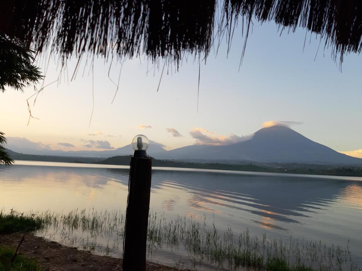 Ruhondo Beach Resort Ruhengeri 外观 照片